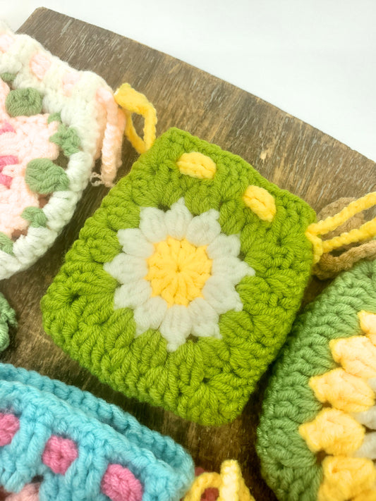 Floral Mini Coin Purse - Green & White