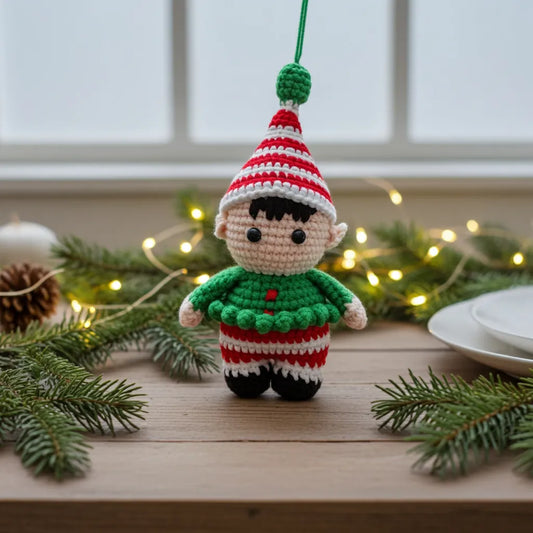 Full-Body Christmas Elf Amigurumi – A Cheerful Classic in Red & Green 🎄
