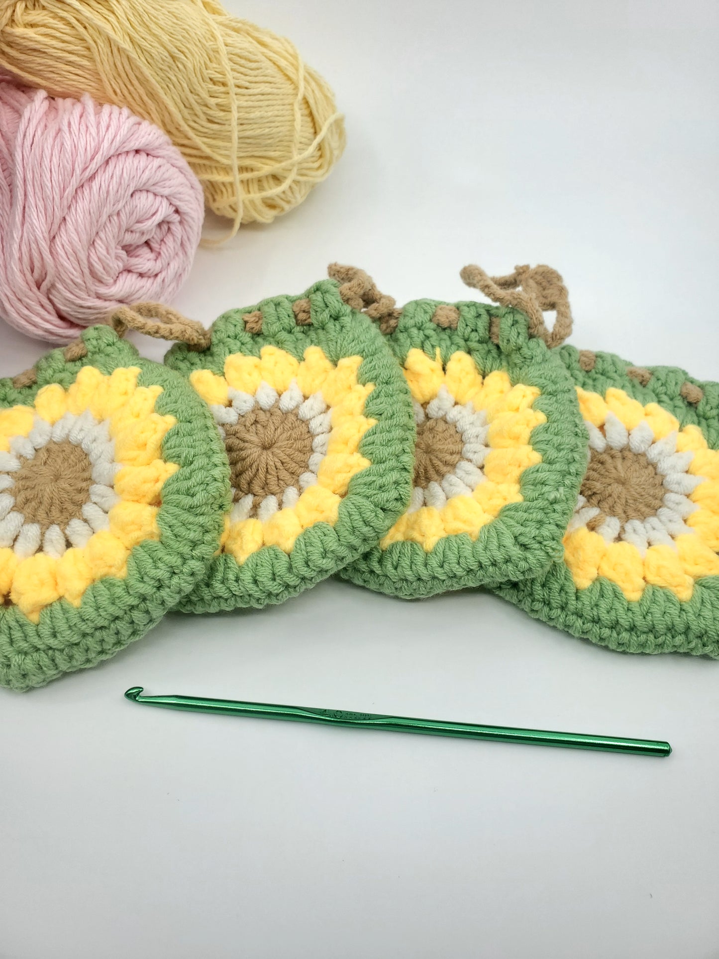 Floral Mini Coin Purse - Green & Yellow